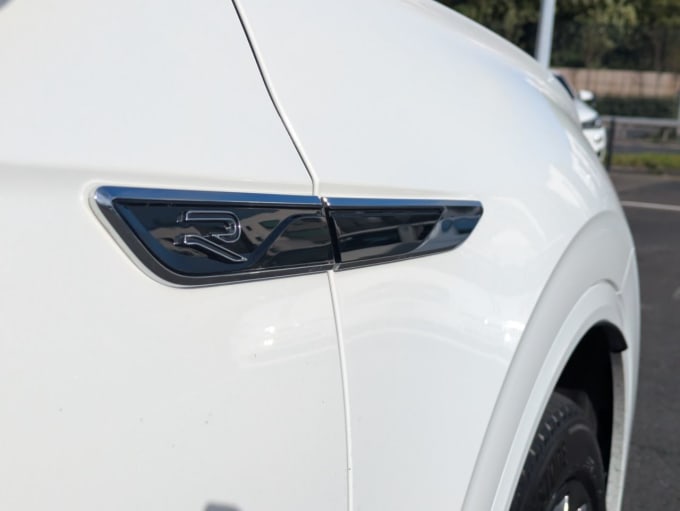 2025 Volkswagen Touareg