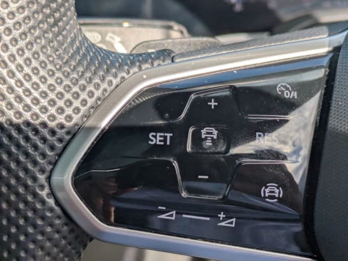 2025 Volkswagen Touareg