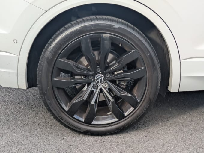 2025 Volkswagen Touareg