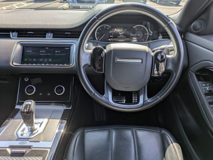 2025 Land Rover Range Rover Evoque