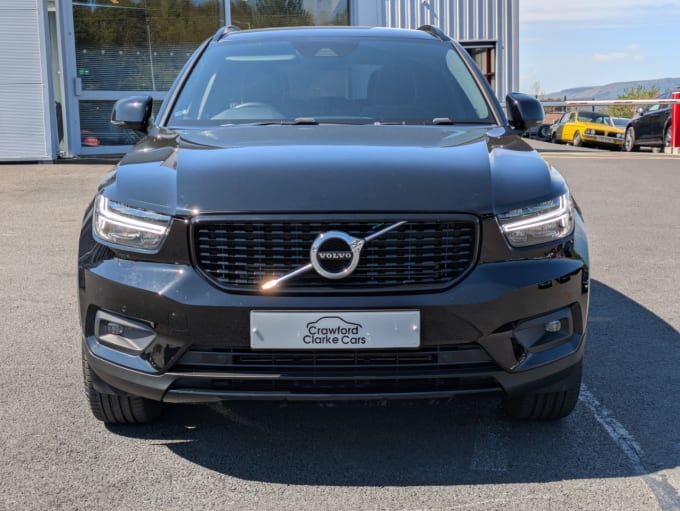 2025 Volvo Xc40