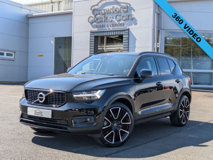2025 Volvo Xc40