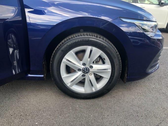 2025 Volkswagen Golf
