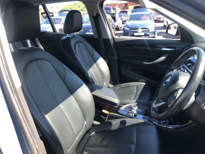 2025 BMW X1