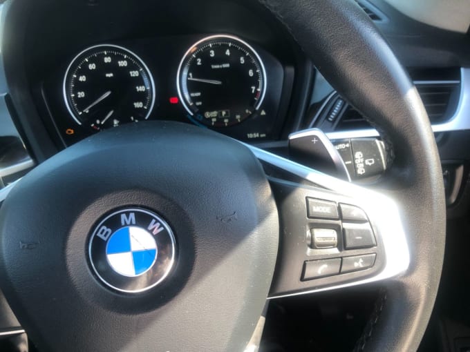 2025 BMW X1