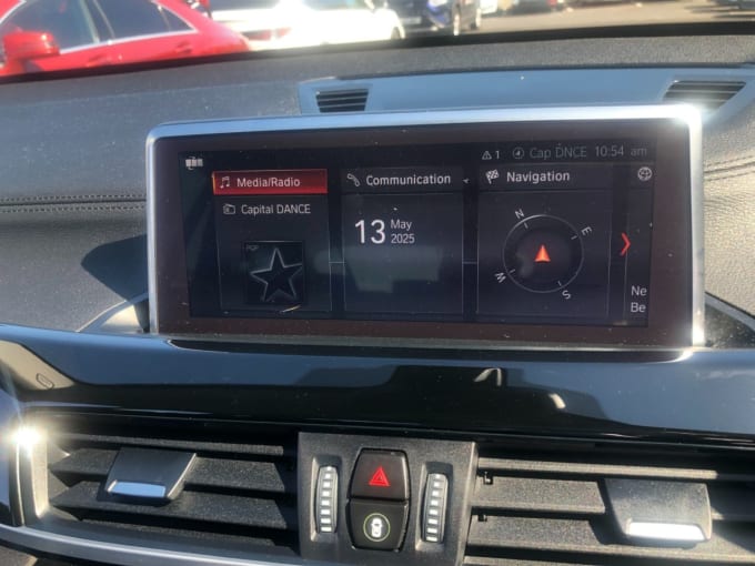 2025 BMW X1