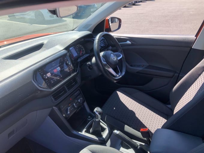 2025 Volkswagen T-cross
