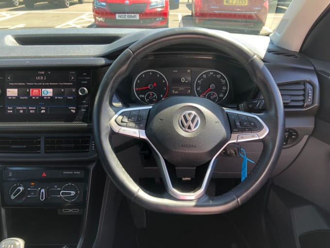 2025 Volkswagen T-cross