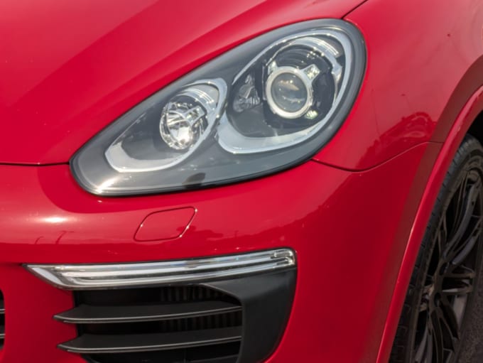 2025 Porsche Cayenne