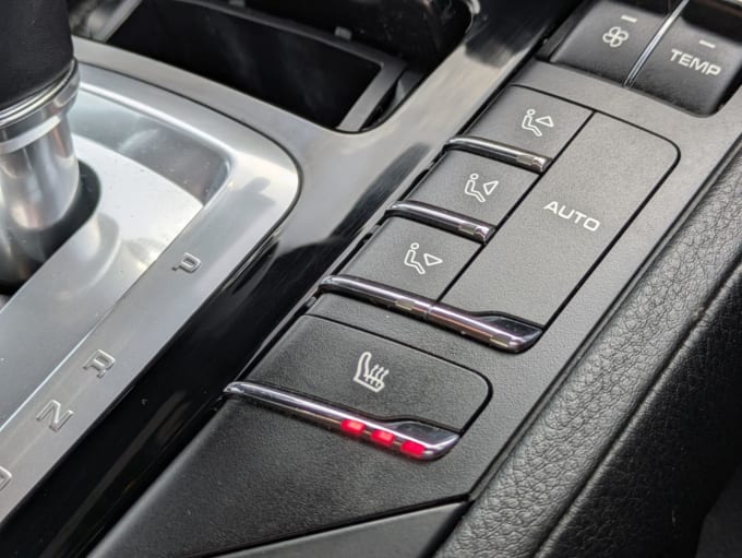 2025 Porsche Cayenne