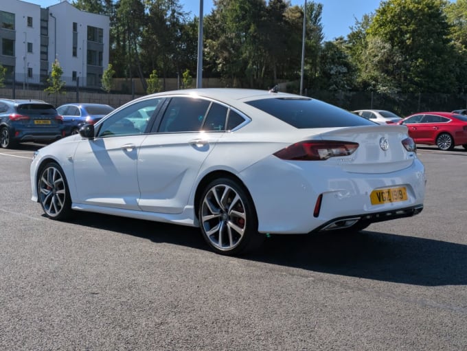 2025 Vauxhall Insignia