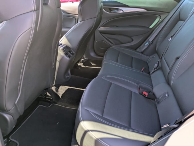 2025 Vauxhall Insignia
