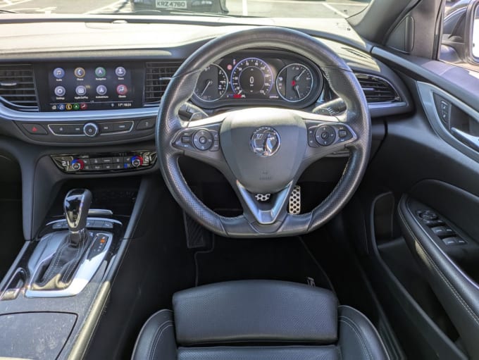 2025 Vauxhall Insignia