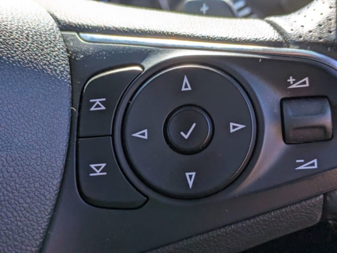 2025 Vauxhall Insignia
