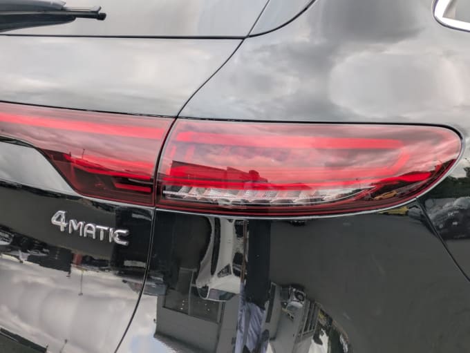 2022 Mercedes-benz Eqc