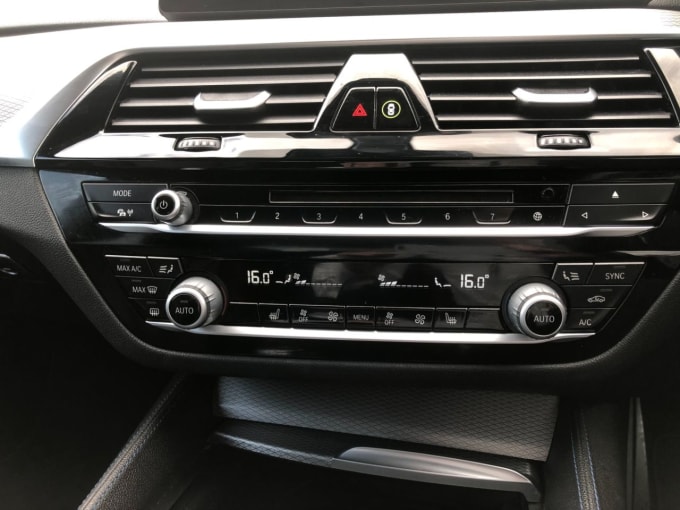 2025 BMW 5 Series