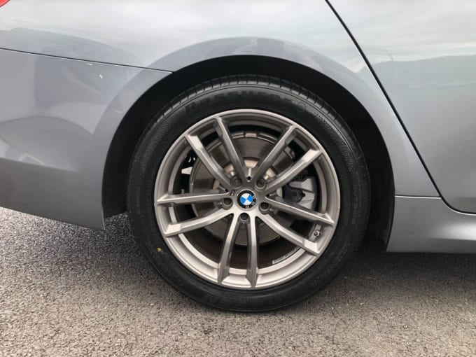 2025 BMW 5 Series