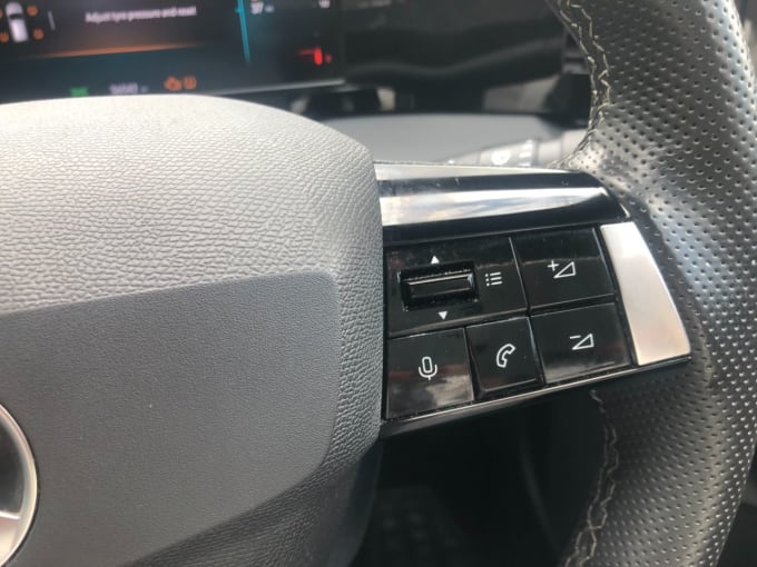 2025 Vauxhall Astra
