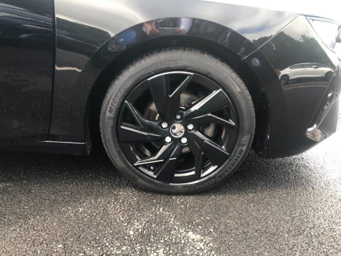 2025 Vauxhall Astra