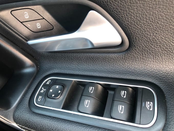 2025 Mercedes-benz Cla