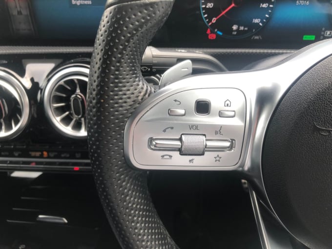 2025 Mercedes-benz Cla