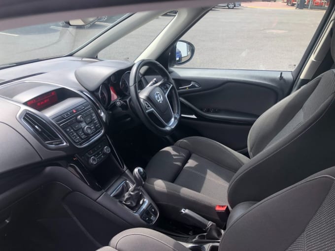 2025 Vauxhall Zafira Tourer