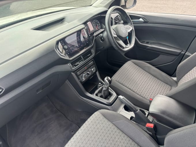 2025 Volkswagen T-cross