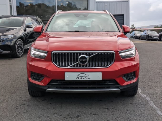2025 Volvo Xc40