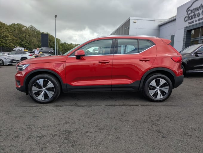 2025 Volvo Xc40