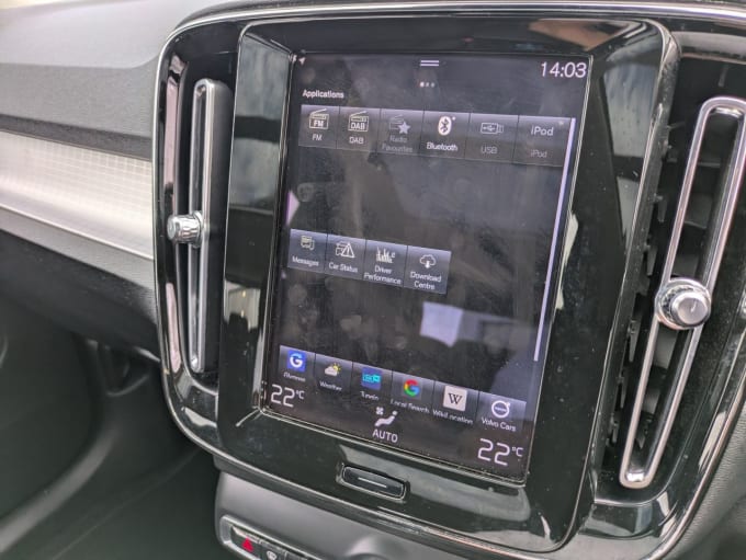 2025 Volvo Xc40