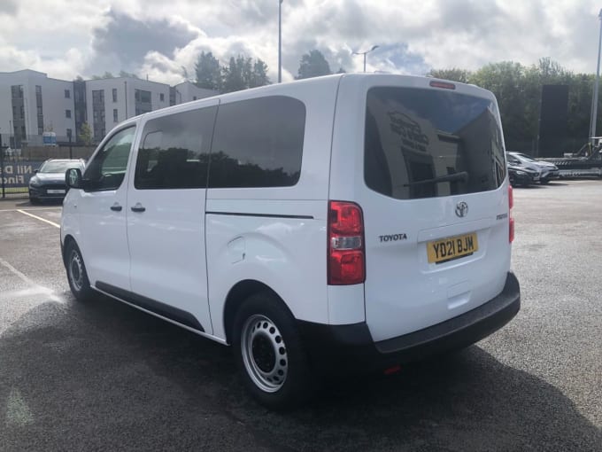 2025 Toyota Proace Verso