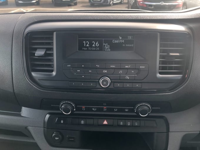 2025 Toyota Proace Verso