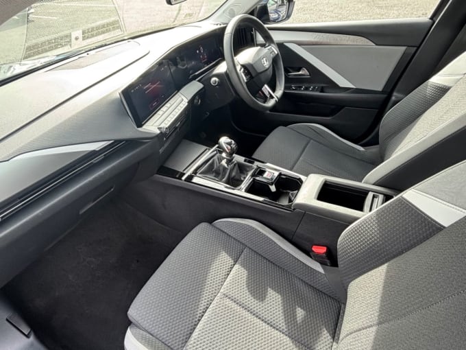 2024 Vauxhall Astra