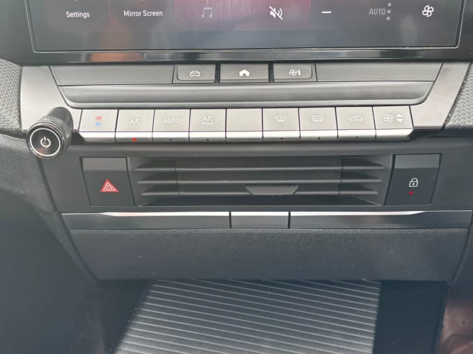 2024 Vauxhall Astra