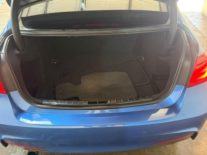 2012 BMW 3 Series