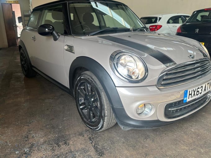 2013 Mini Hatch