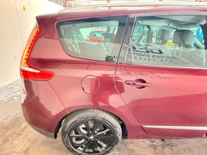 2015 Renault Grand Scenic