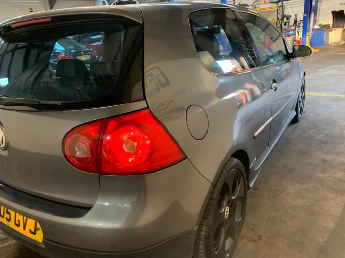 2005 Volkswagen Golf