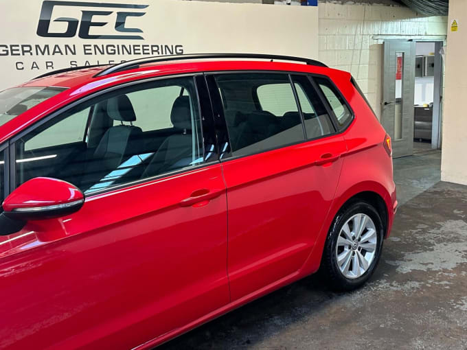 2019 Volkswagen Golf Sv