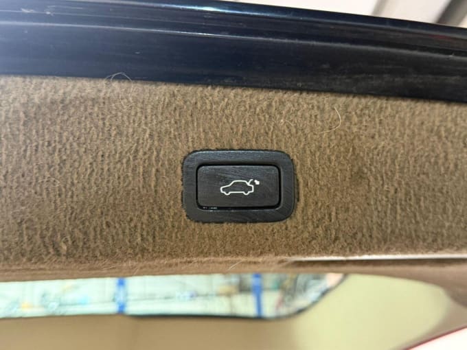 2013 Volvo V70