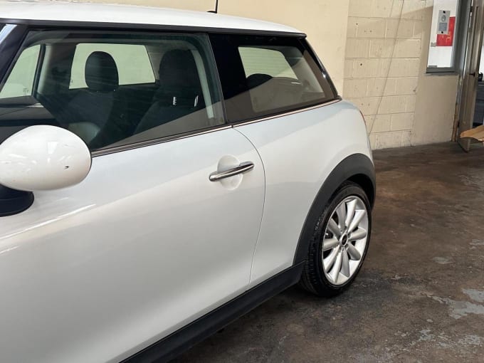 2015 Mini Hatch