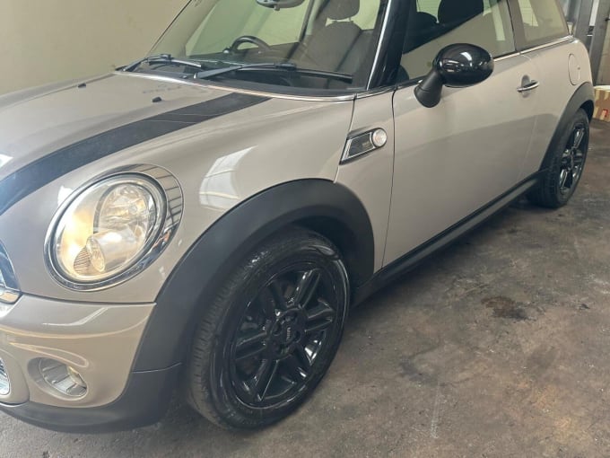 2013 Mini Hatch