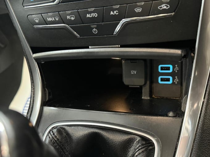 2016 Ford S-max
