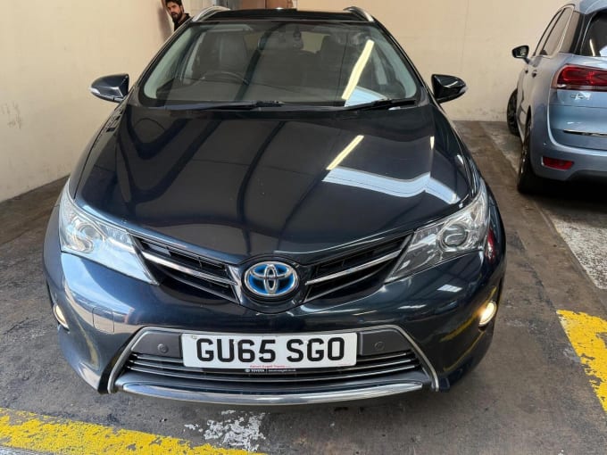 2015 Toyota Auris
