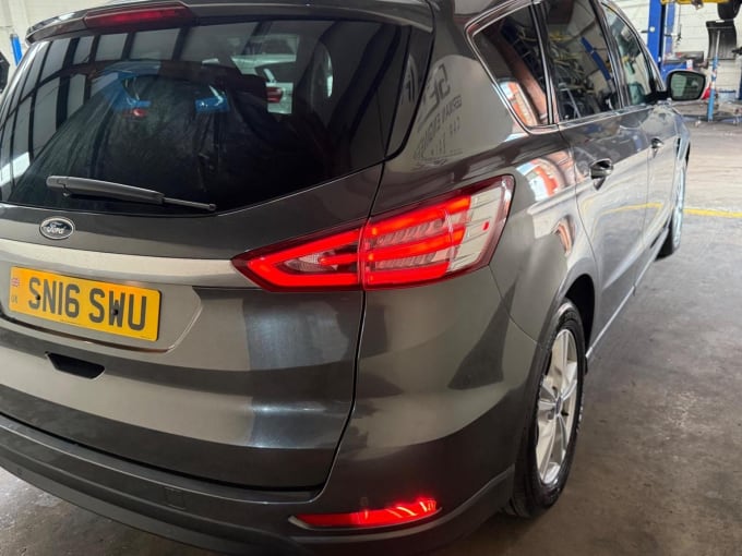 2016 Ford S-max