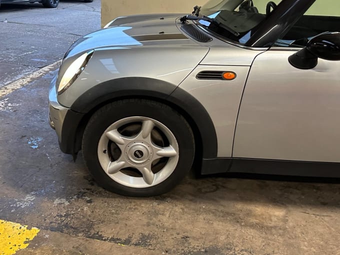 2004 Mini Hatch