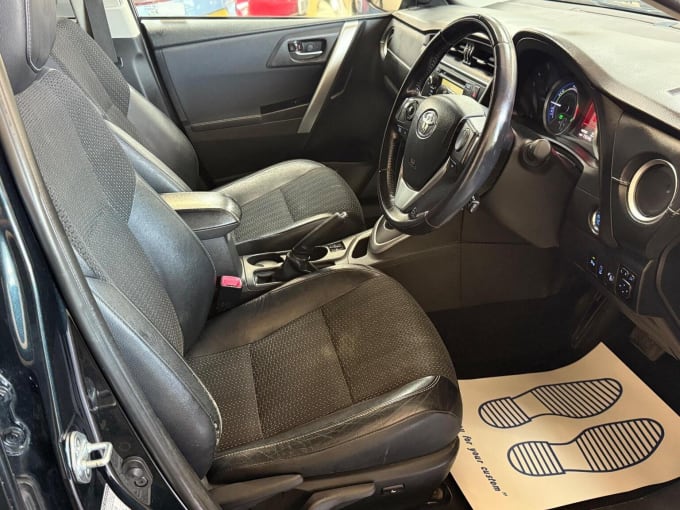 2015 Toyota Auris