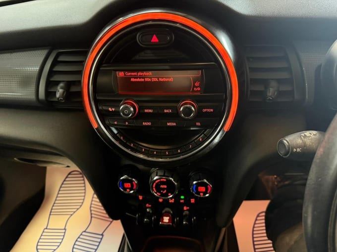 2014 Mini Hatch