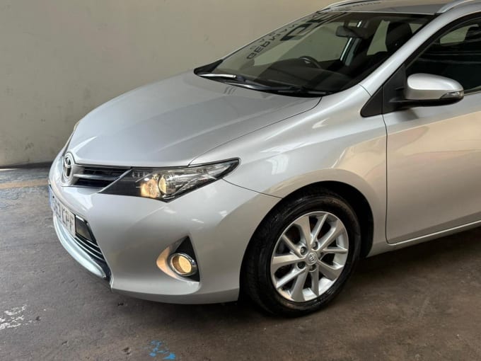 2013 Toyota Auris