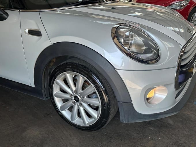 2015 Mini Hatch